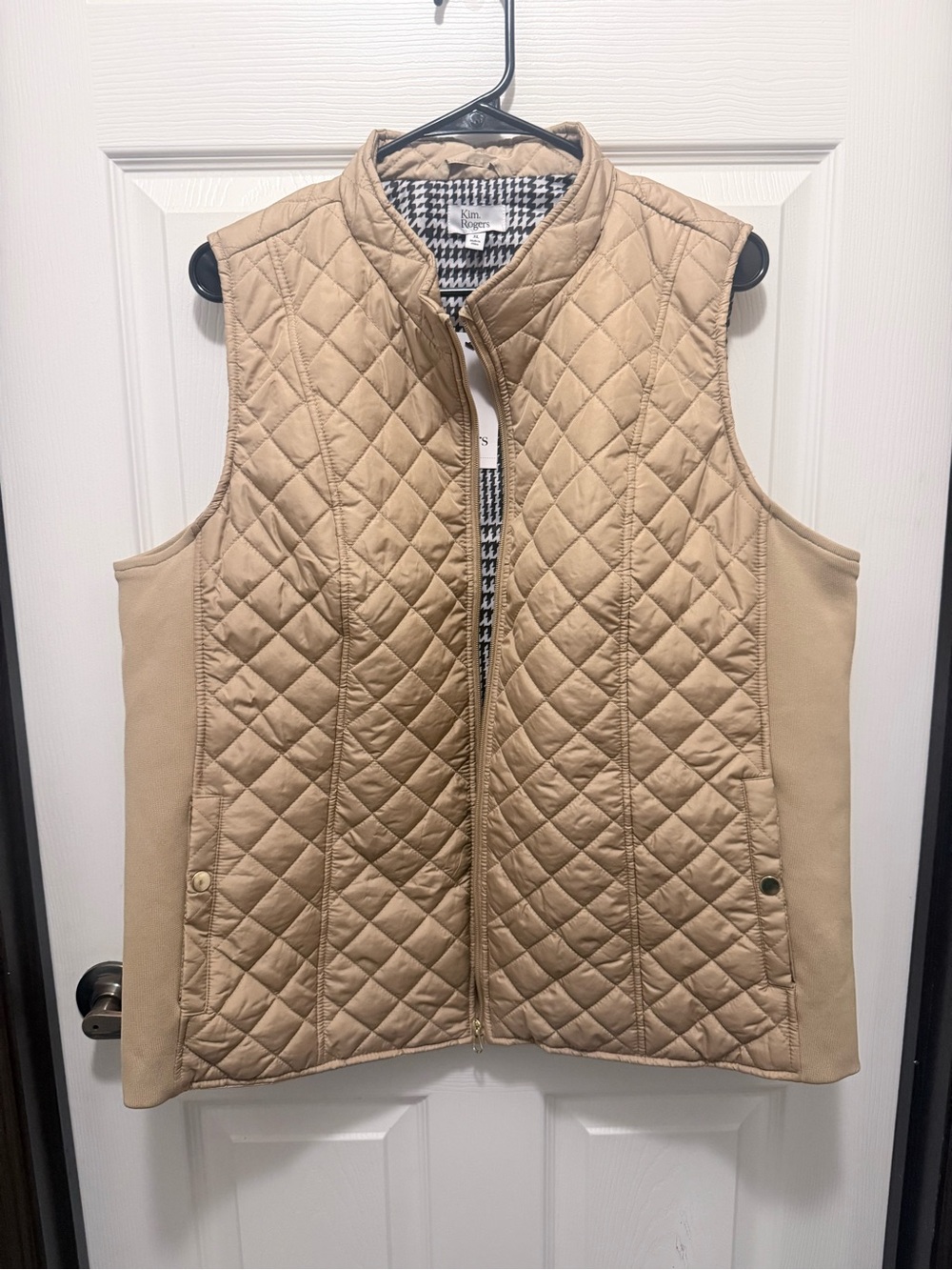 Kim Rogers Quilted Jacket Tan with Black & White Houndstooth Lining